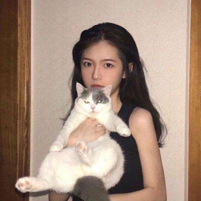 萌卡11人游戏下载